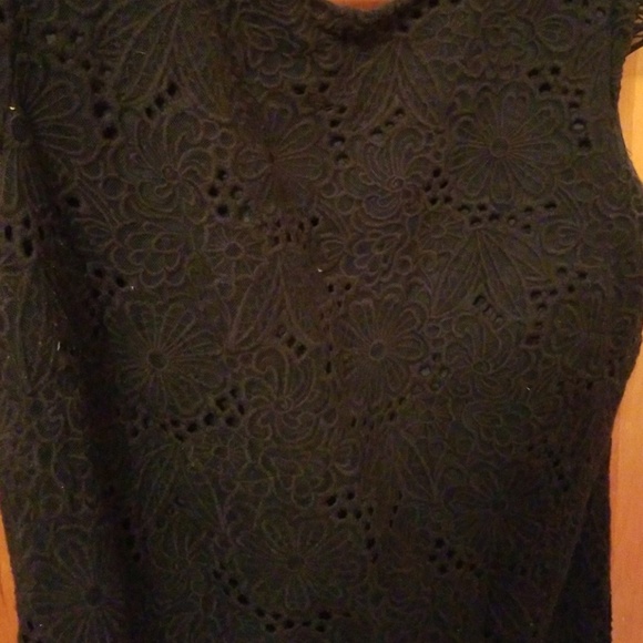 Lilly Pulitzer Lace dress! - Picture 5 of 8